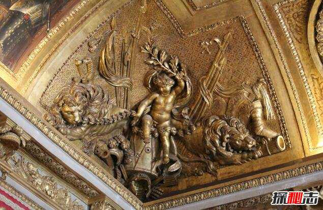 世界上最大的宫殿:凡尔赛宫,占地6.7万平方米(国王居住地)