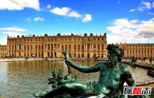 世界上最大的宫殿:凡尔赛宫,占地6.7万平方米(国王居住地)